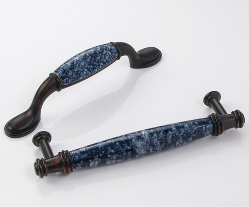 3.78/'/' 5.0 Ceramic Cabinet Door Handles Dark Blue Drawer Pulls Handles Black Copper Chic Furniture Hardware Kitchen Cabinet Pulls 96 128mm