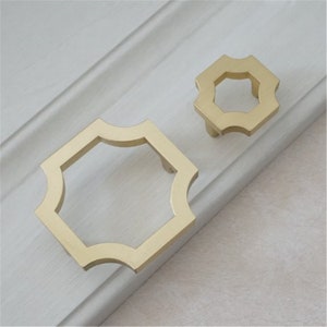 1.25'' 2.5'' Gold Brass Cabinet Handle Pull Dresser Pulls Drawer Knobs Handles Pulls Shabby Chic Kitchen Cabinet Door Knob Hardware 32 64 mm