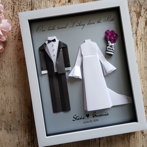 Custom Anniversary frame / Origami Wedding frame / Paper Groom and Bride outfit