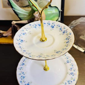 Royal Albert 'Memory Lane' Mini 2 tier Cakestand