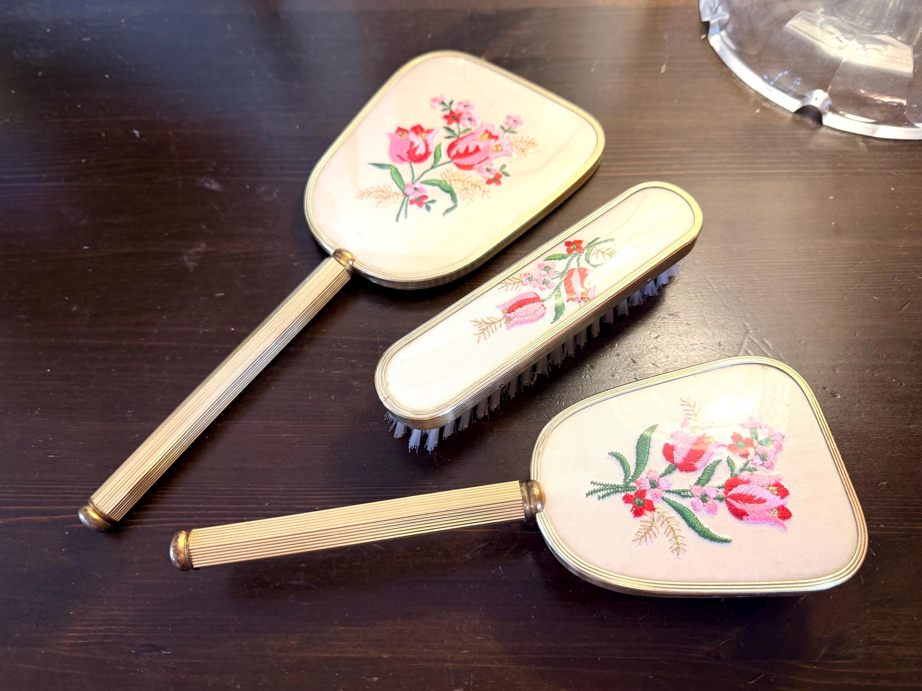 ヴィンテージ ドレッサーセット ミラー ブラシ ゴールド アンティーク調 Antique brush and mirror set - Etsy 日本