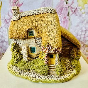 Lilliput Lane 'the Chocolate Box' - Boxed - Etsy