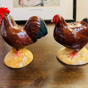 Vintage Chicken and Cockerel Salt and Pepper unusual design
