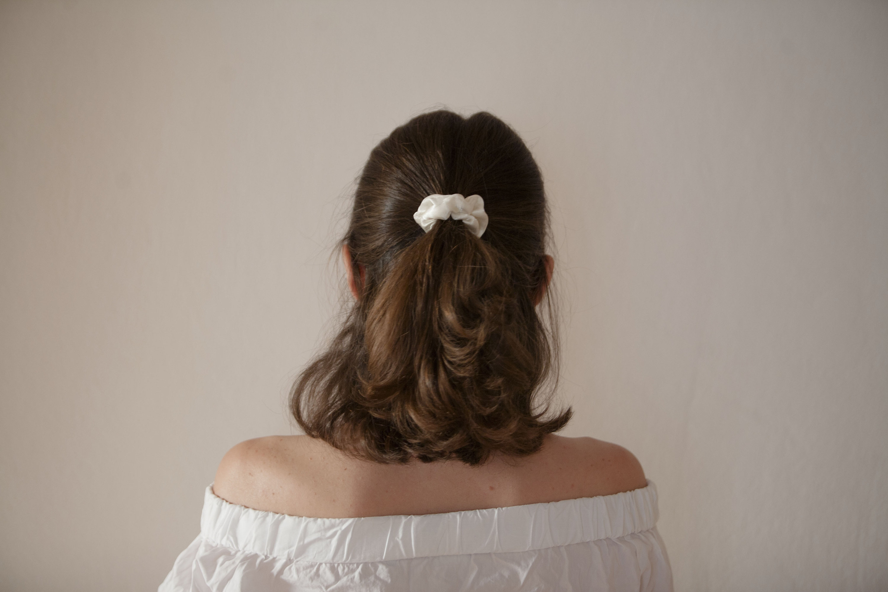 Scrunchie Satin Rose Métallisé Avec Perles - Unique Et Mignon, Neuf Sans étiquette