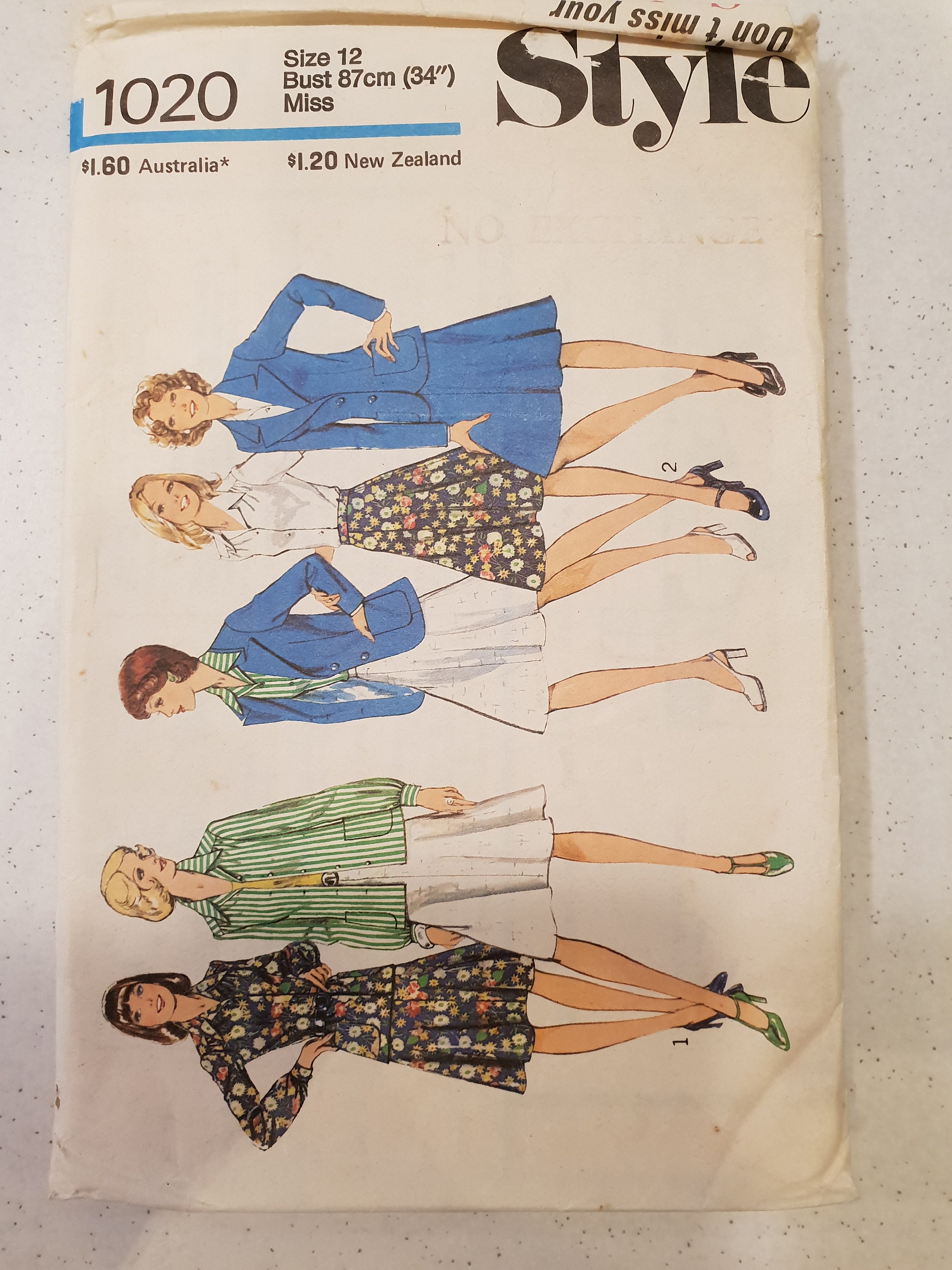 Vintage paper sewing pattern Style 1020 dress Etsy