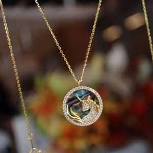 Unicorn Pendant Necklace, Abalone Paula Shell Necklace, Unicorn Necklace Gold, Unique Unicorn Necklace, Unicorn Gift Jewelry, Girl Necklace