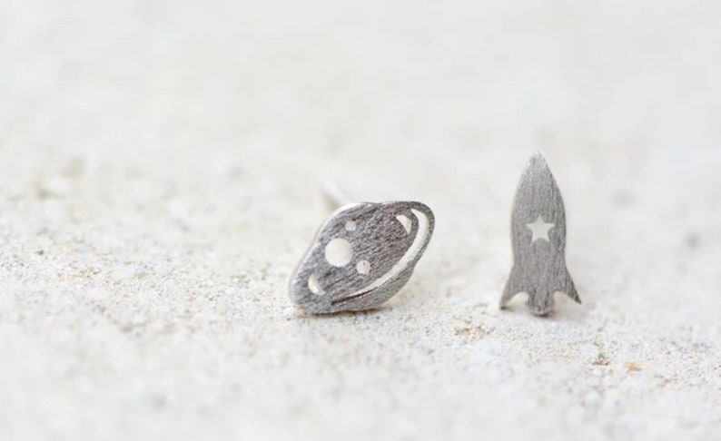 Small Gifts for Her Cute Planet Saturn Earrings Galaxy Spaceship Earrings Handmade Silver Rocket /& Planet Stud Earrings Space Earrings
