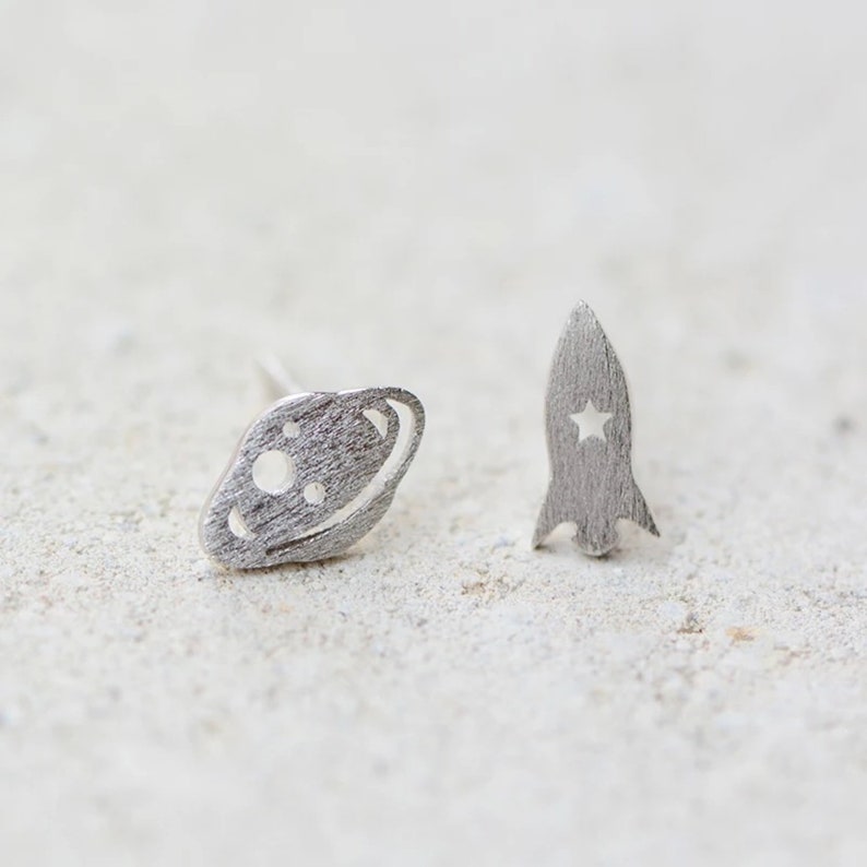 Small Gifts for Her Cute Planet Saturn Earrings Galaxy Spaceship Earrings Handmade Silver Rocket /& Planet Stud Earrings Space Earrings