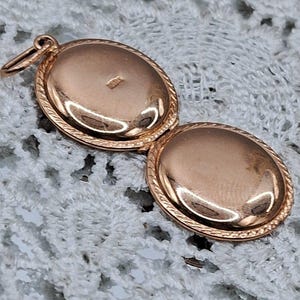 Pendentif vintage exclusif et charmant, ouverture/fermeture, or rouge 14 carats, réf. 583