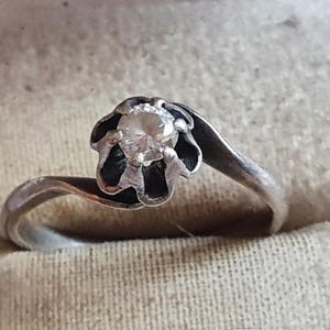 Delicate BEAUTY Vintage USSR Silver 875 ring RARE