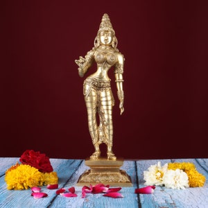 Brass Goddess Parvati Statue - Maa Gauri Idol - Maa Adishakti Figurine -  Hindu Goddess Idol - Lord Shiva Wife Idol - Goddess Of Devotion