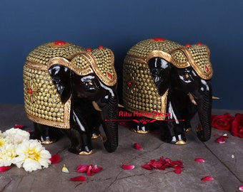 Handcrafted Kadam Wood Elephant Pair – Metal Flower Sculpture
