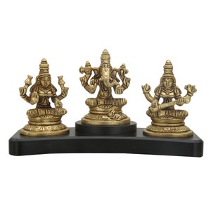 Lord Ganesh Devi Laxmi Devi Saraswati - Home Decor - Indian Fortuna - Lakshmi Statue - Ganpati Saraswathi Padma  on Base - Vinayak Sharda