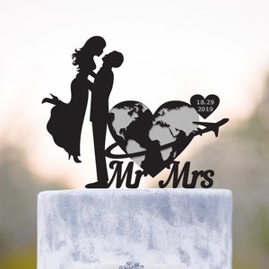 Travel Cake Topper, Wedding Cake Topper, Bride and Groom Cake Topper, Acrylic Mr and Mrs Cake Topper, Wedding Gift, Custom Cake Topper,a52