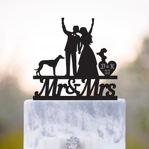 Wedding Cake Topper, Dog Cake Topper, Couple Cake Topper with Dogs, Mr and Mrs Cake Topper, Acrylic Cake Topper, Custom Cake Topper, a426