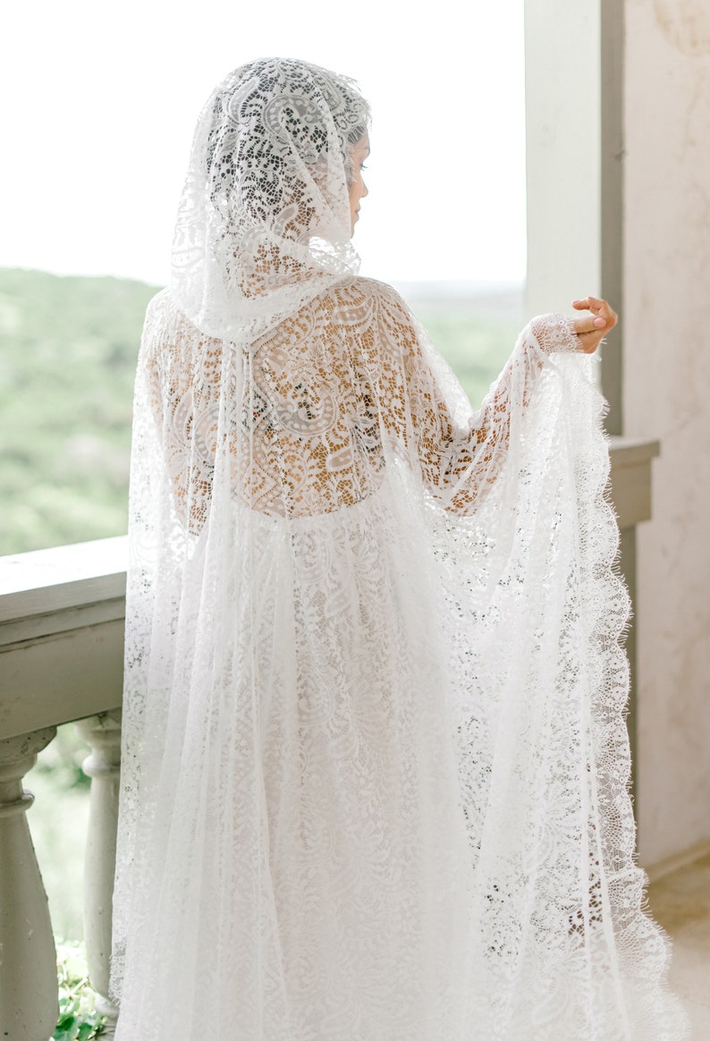 LACE BRIDAL CAPE With Hood Wedding Day Boudoir Robe Wedding Etsy Canada