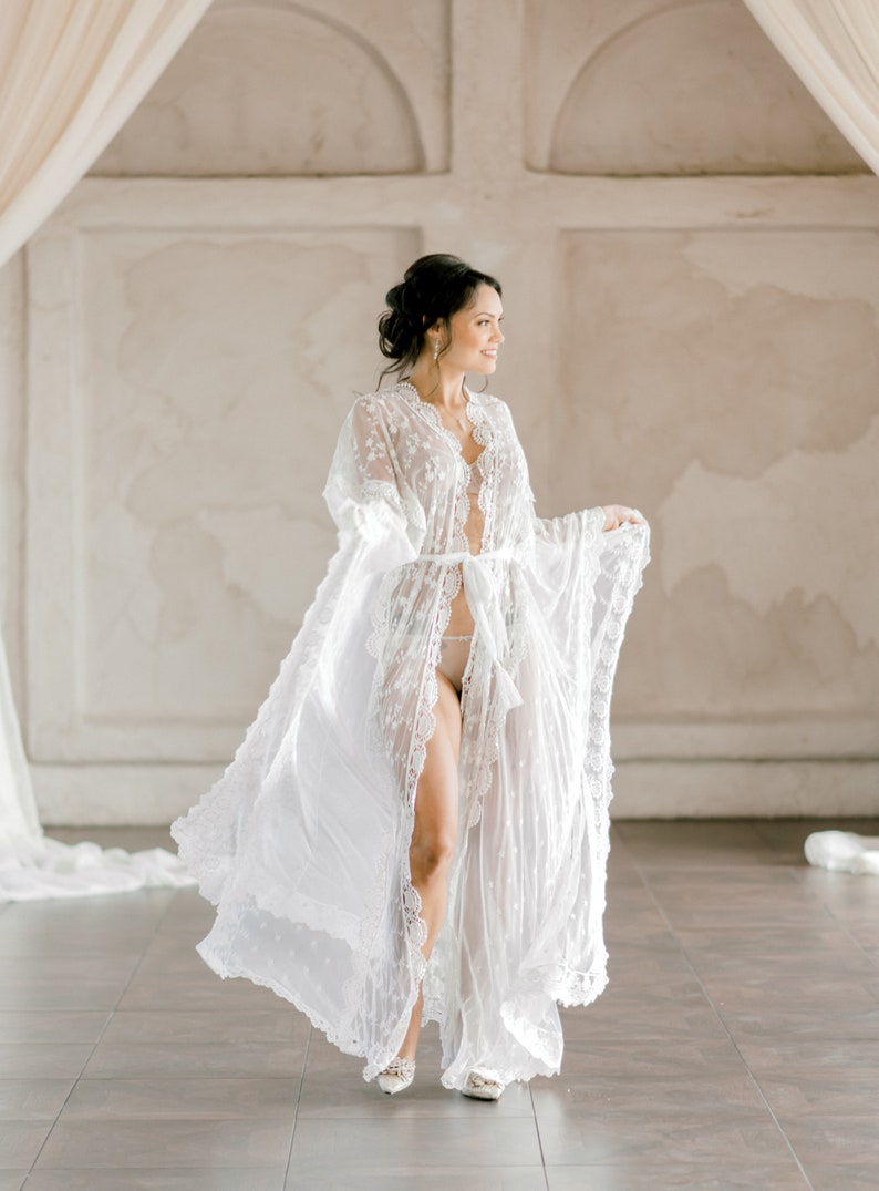 caftan gown with lace