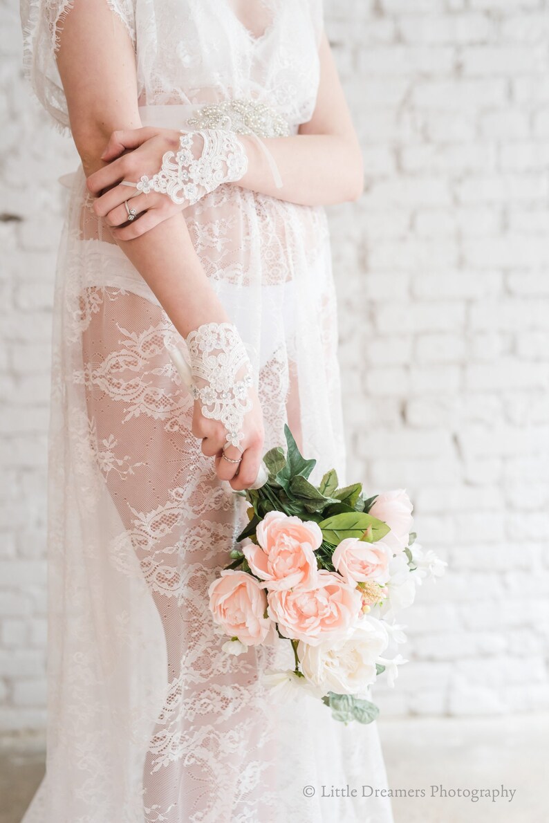 ivory fingerless bridal gloves