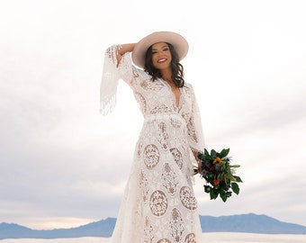 ELOPEMENT WEDDING DRESS, "The Dreamweaver Dress", Bohemian wedding gown, Boho Bridal Dress, Elopement wedding gown. Lace maternity dress,