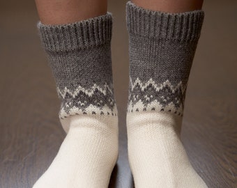 Wool Alpaca Blend Socks: Winter Ornament Warm Slippers