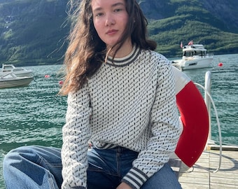 Alpaca Wool Fisherman Sweater, Women&#39;s Estonian Jumper, Nordic style Crewneck, Norwegian Outdoor Warm Pullover, Traditional Winter Gift