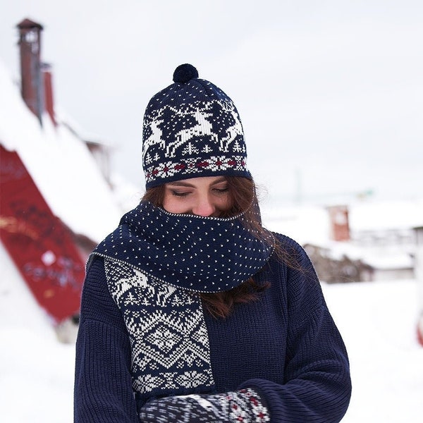 Knitted Wool Hat With Reindeers, Christmas Hat, Unisex Warm Beanie