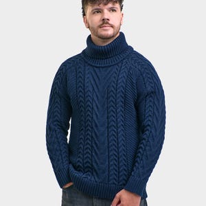 Alpaca Wool Men&#39;s Turtleneck Sweater: Cable Knit Pullover
