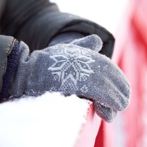 Wool Mittens: Fleece Lined Estonian Jacquard Design