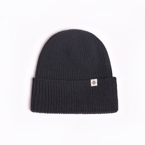 Knitted Hat, Wool Hat, Winter beanie Black