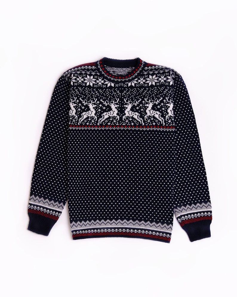 Red wool sweater with reindeer motifs for men