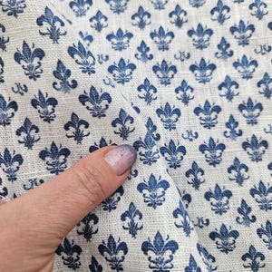 100% LINNEN Stof Fleur de lis-print, linnen stof met blauwe Franse print, zware linnen stof voor meubelbekleding