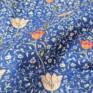 Tela con estampado de tulipanes vintage 100 % lino para tapicería de cortinas y cojines - William Morris MEDWAY tela floral azul para confección de vestidos y costura 2461 imagen 8