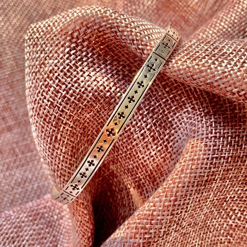 MARASH shops THIN BRACELET