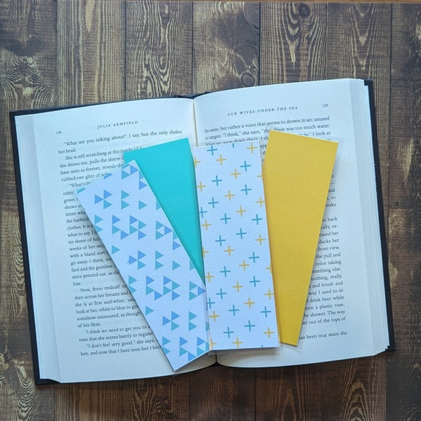 Geometric Bright Bookmarks: Simple and Fun, Blue and Yellow Pattern