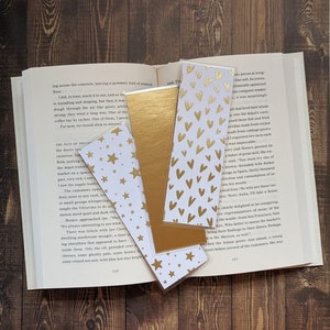 Simple Gold Bookmark: Hearts and Stars
