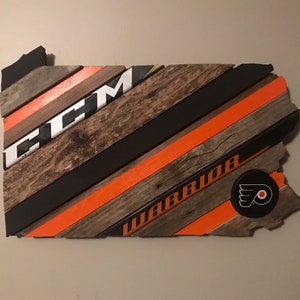 NHL rustic team wall decor