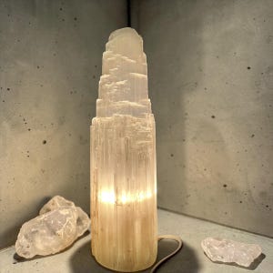 Selenite Lamp Large XL image 1
