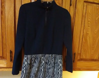 Vintage Leslie Fay Dark Peacock Paisley Heart Print Skirt and Jacket Set