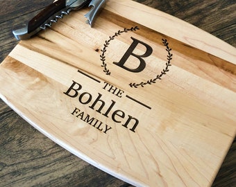 Family Last Name & Initial Custom Cutting Board, Personalized Gift, Cutting Board, Engraved Cutting Board, Christmas Gift, Wedding Gift