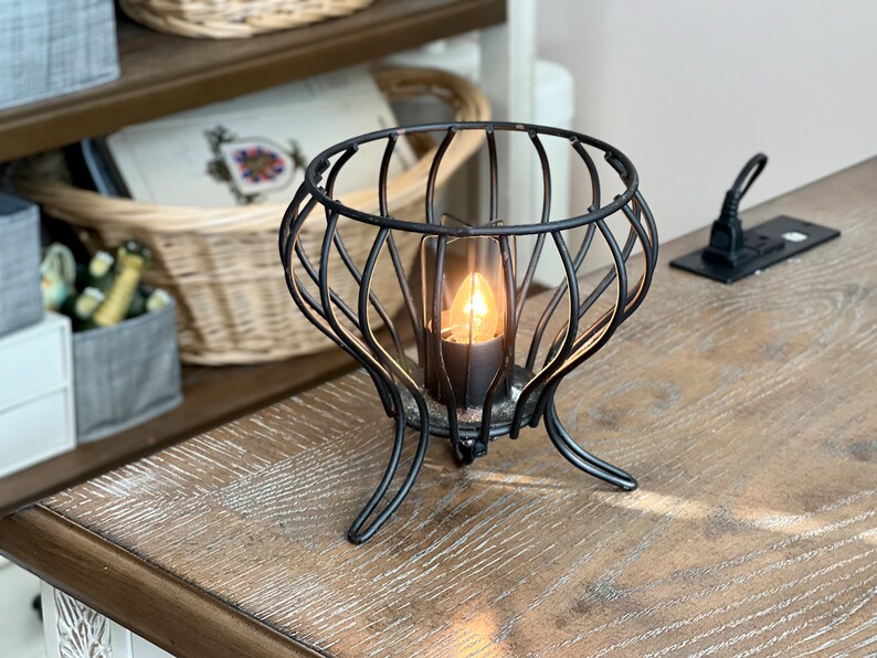 Picture of Lamp Vintage Black Metal Accent Lamp Thats Dimmable Retro - Etsy