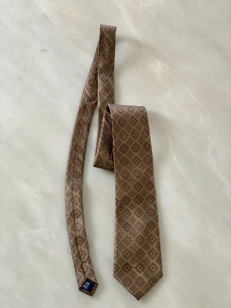 Brass Colored with Medallion Pattern Vintage Necktie Necktie Vintage Meeting Street Tie Silk Tie Hand Made Vintage Men/'s Tie