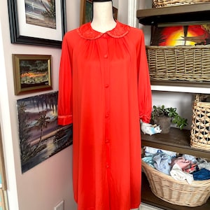 Sleepwear, Nightgown or Bathrobe, Vintage Artemis Gossard Ladies Size Small, Red Nylon Nightgown, Vintage Robe, Silky Robe, Vintage Fashion