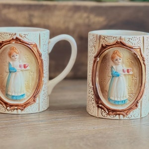 Coffee Mugs, Pair of Hand Painted Vintage Ceramic Coffee Mugs w Quaint Old Fashion Design, Vintage Mugs, Coffee Mugs, Hot Chocolate Mugs