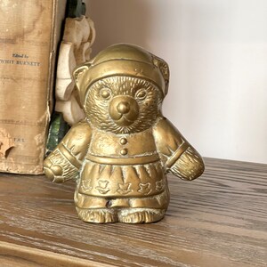 Small Brass Teddy Bear, Vintage Brass Knick Knack, Vintage Decor, Teddy Bear, Brass Decor, Brass Figurine, Nursery, Vintage Baby Gift