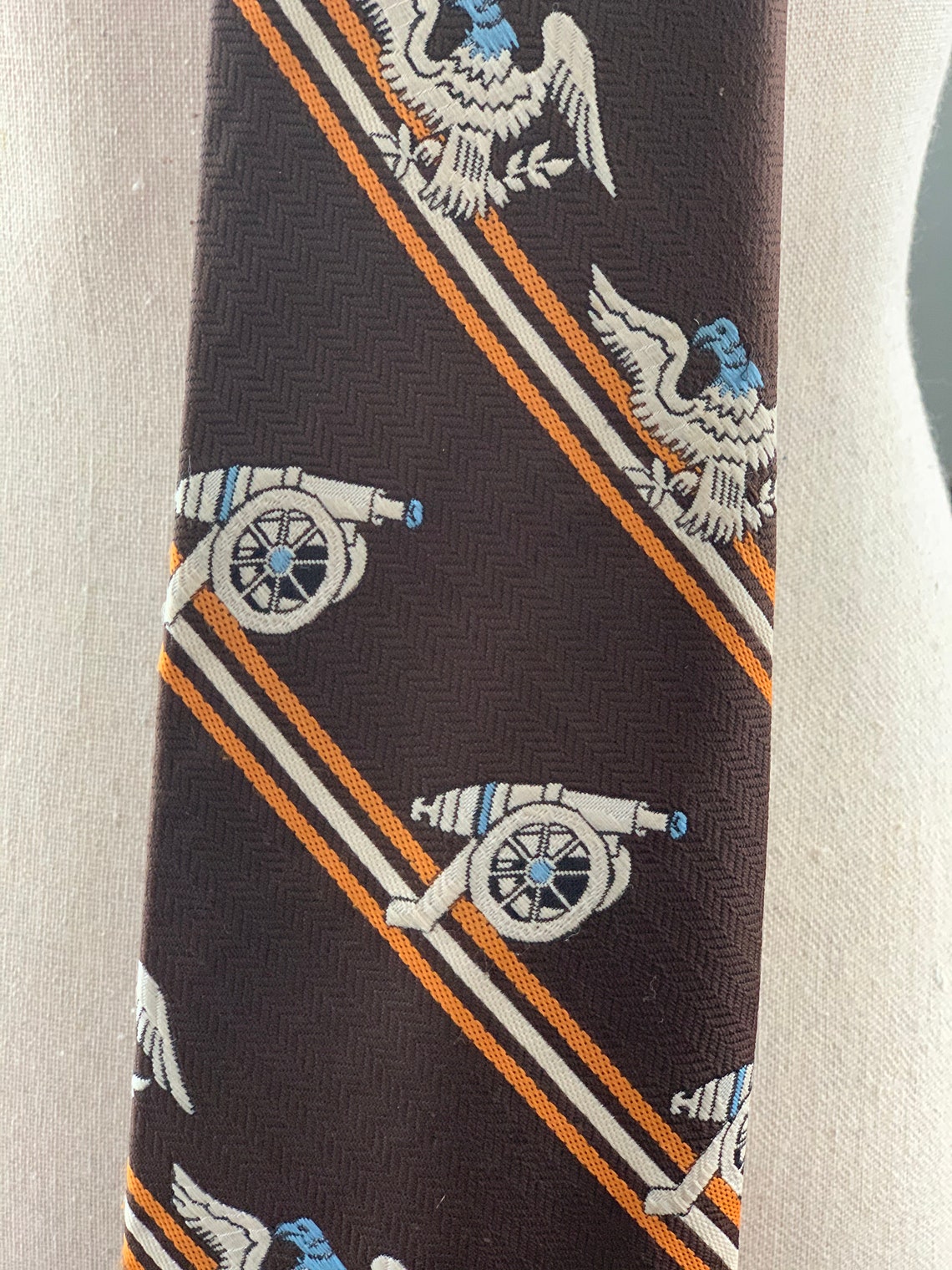 the sears girthy tie