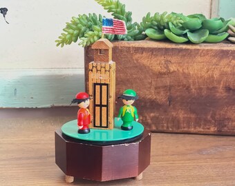 Musical Decor, Vintage and Hand Crafted Music Box, Schmid Bros Musical Decor Saluting the USA Flag, Vintage Home Decor, Gift, Retro Decor