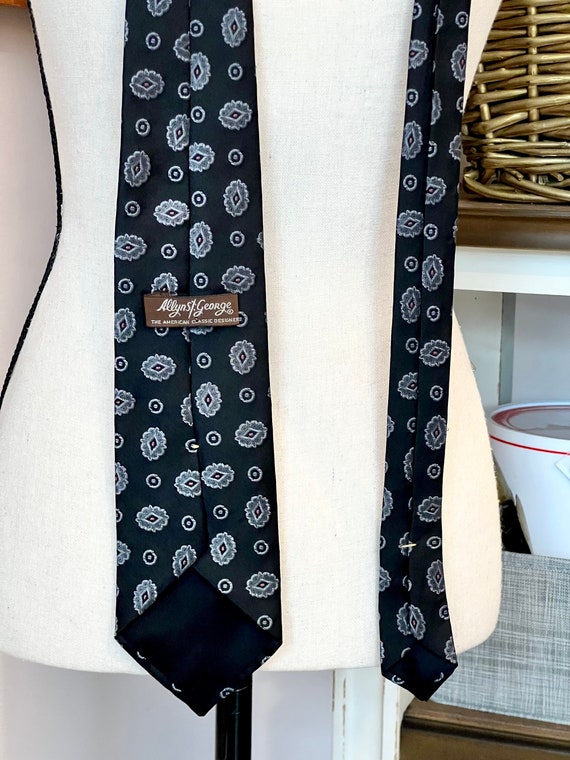 Necktie, Vintage Allyn St George Necktie Black w … - image 6