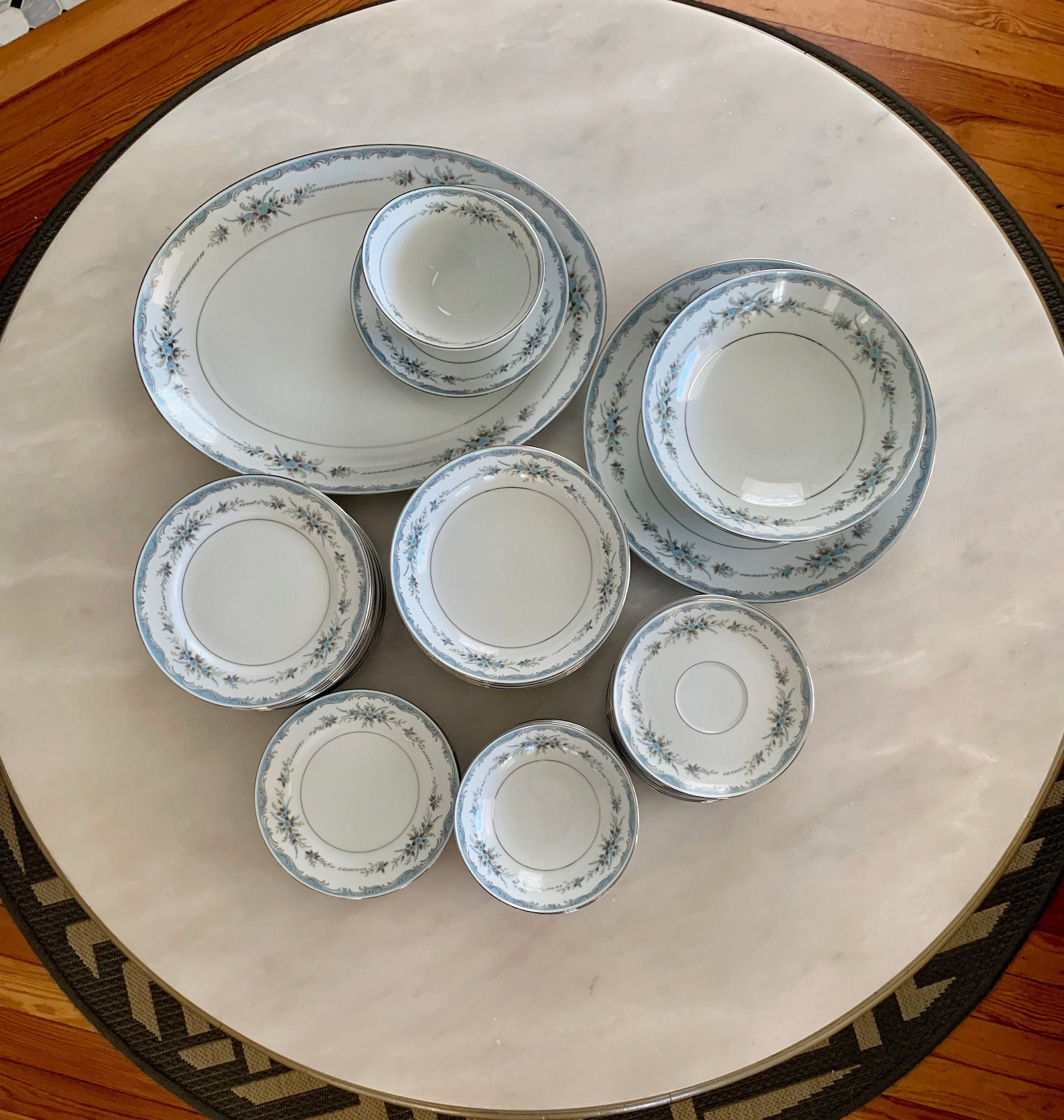 Mikasa Fine China Vintage Mikasa Roslyn Pattern Mikasa 5650 Etsy