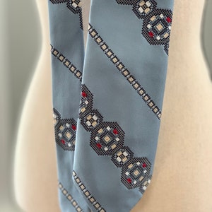 the sears girthy tie