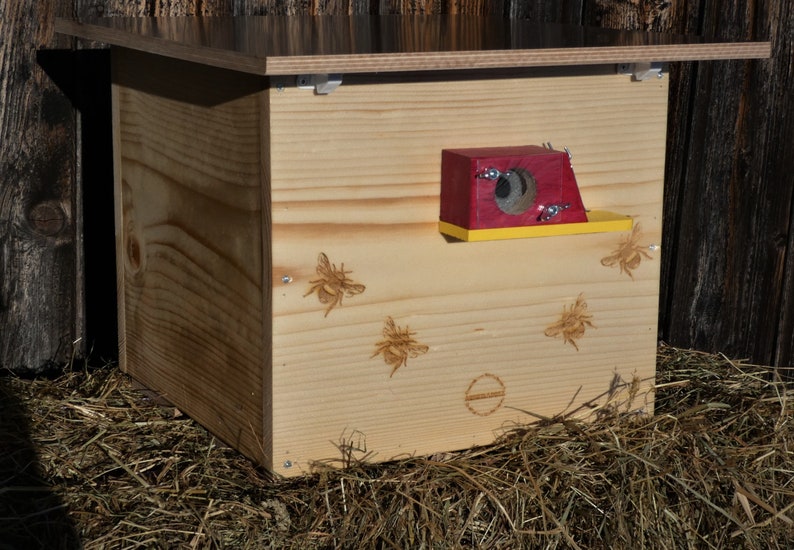 XXL Luxus Hummelkasten mit Wachsmottensperre Sichtfenster Nistmaterial Imprägniert Wetterfest Hummelhaus Nistkasten Hummelvilla Insektenhaus Bild 1